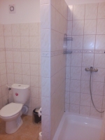 apartmán B5 sprchový kout